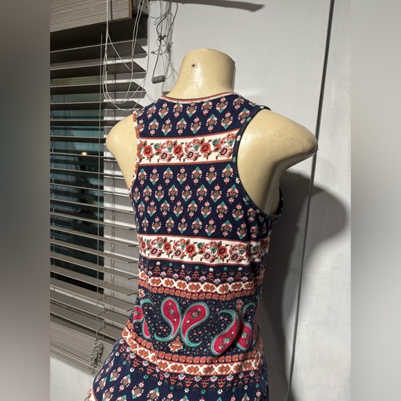 Annabelle Navy and Red Paisley Midi Dress - Picture 5 of 6